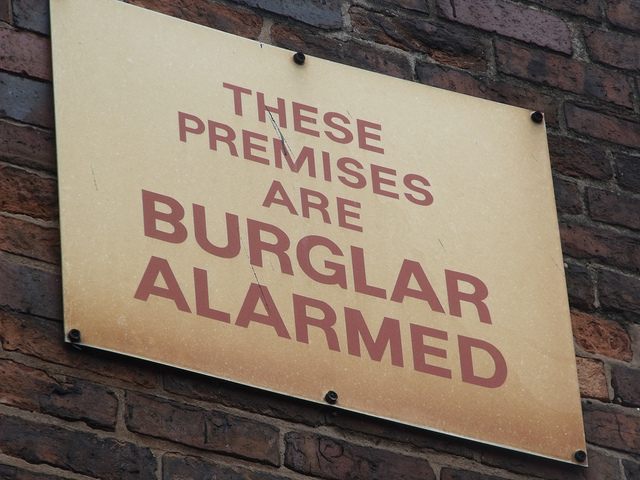 Notices of burglar alarms were used to discourage burglars from attempting a robbery. 