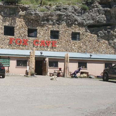 The entrance to Fox Cave.