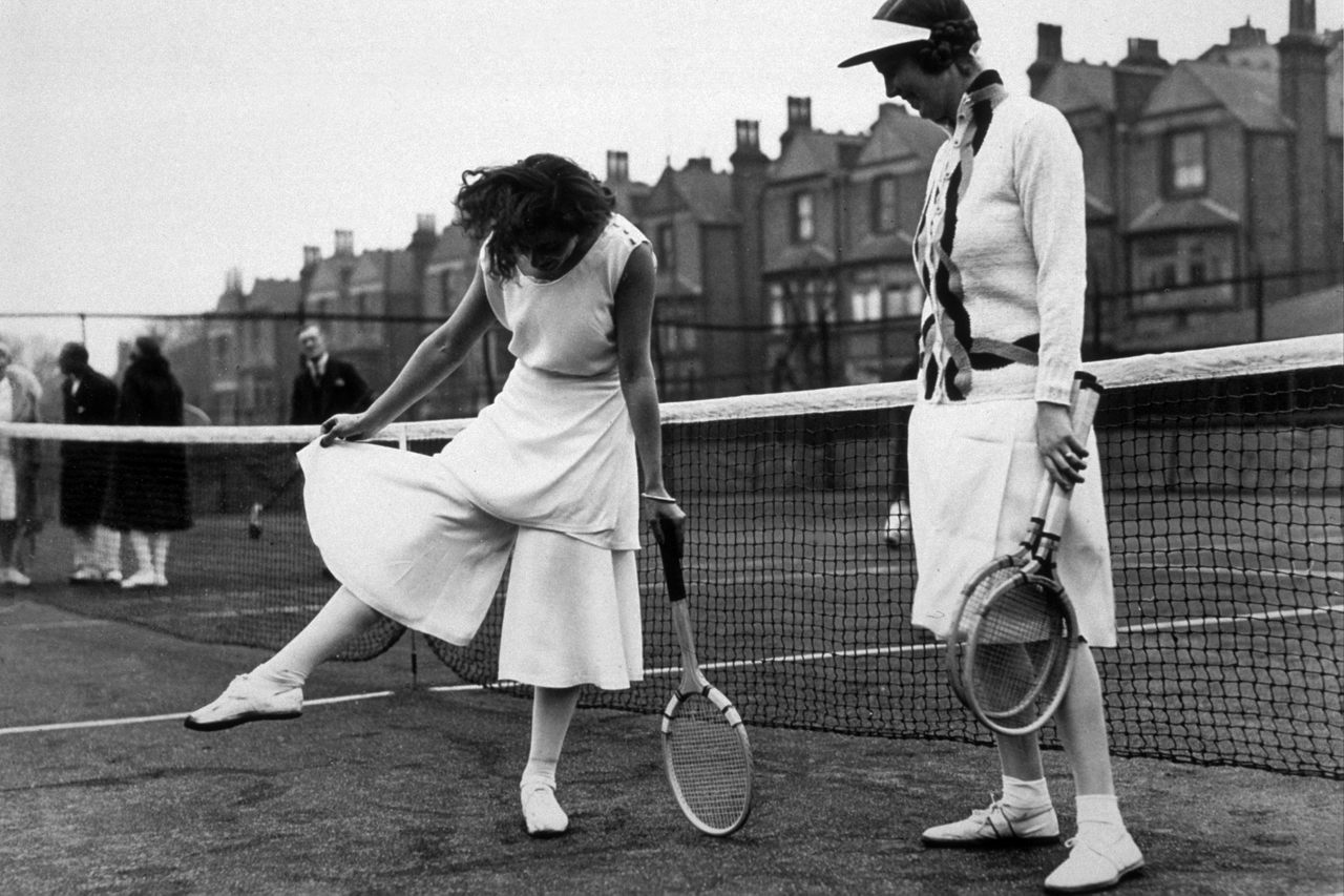 Spanish tennis player Lili de Alvarez shows off her divided skirt at the North London Tennis Tournament in Highbury, London.