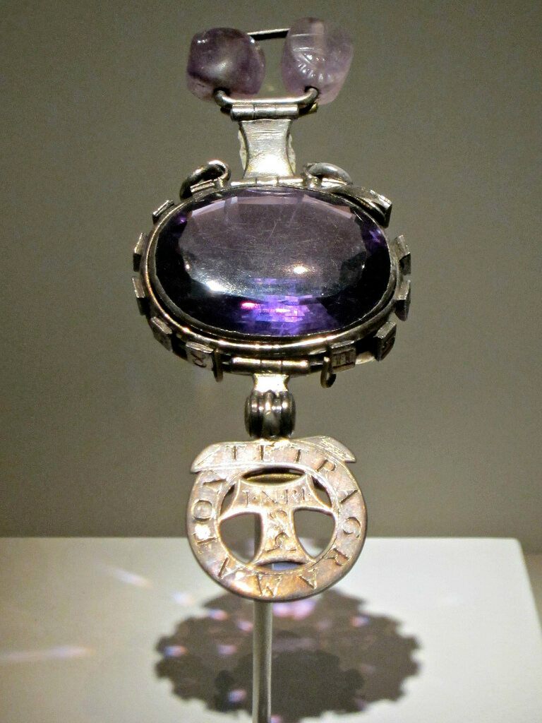 Before the amethyst arrived at the Natural History Museum, it was purportedly locked inside seven nesting boxes in a bank vault to contain its power.