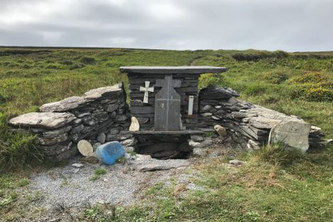 The holy well.