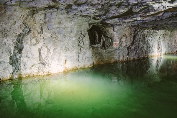 Jhaishan Tunnel