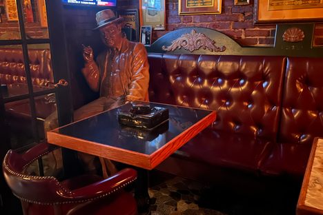 Stanza dei Sigari - Cigar Bar and Memorabilia