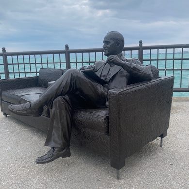 Bob Newhart Statue