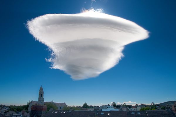 A particularly saucer-y lenticular cloud, over Dublin in June.