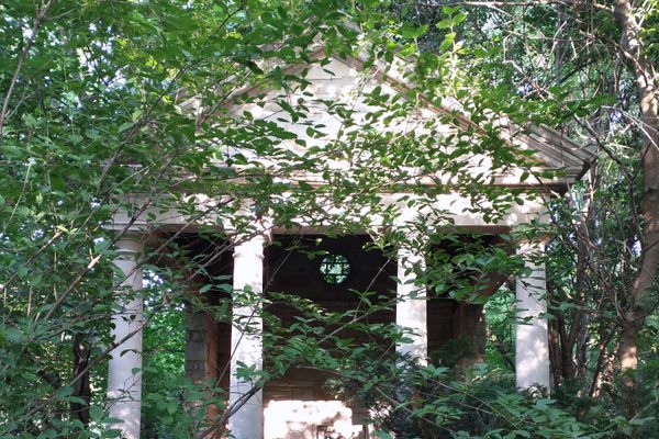 Folly Structure