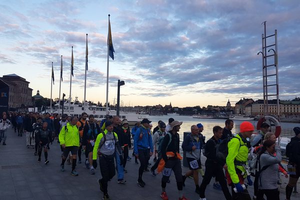 The Marathon March shortly after the start in downtown Stockholm.