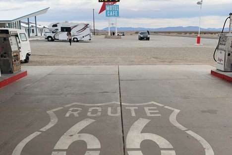 Amboy Ghost Town