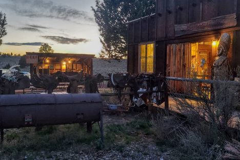 Cowboy Dinner Tree