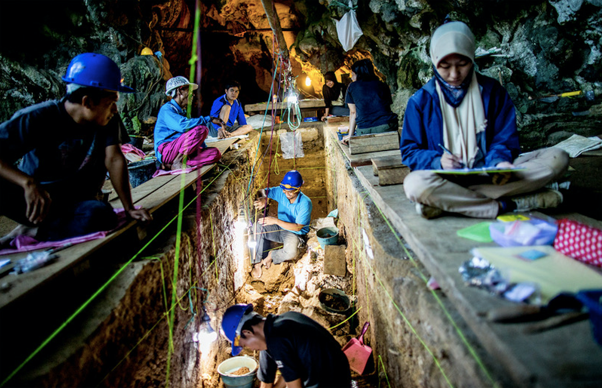 The Leang Bulu Bettue cave, where the ancient portable artworks were recently excavated.