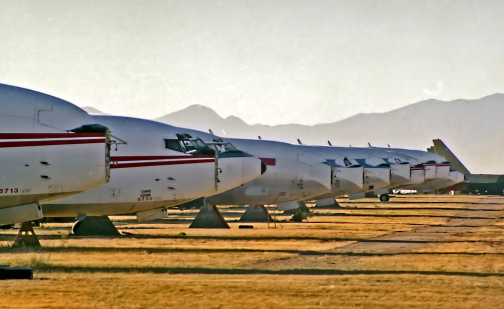 Parked civilian 707s used for parts in Tuscon.