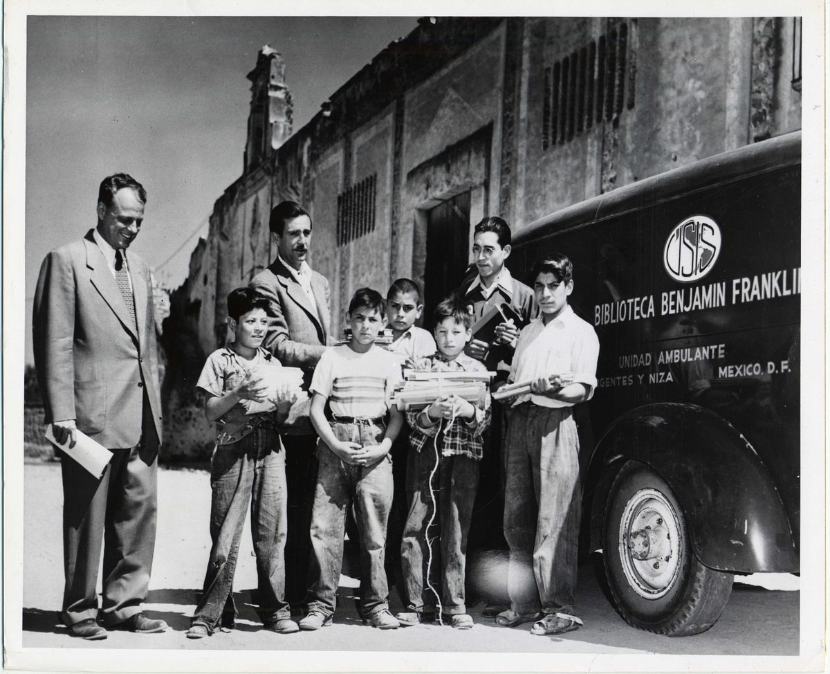 The Benjamin Franklin bookmobile, Mexico City, 1953.