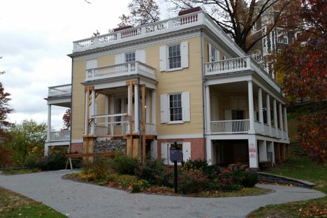 Hamilton's Grange, November 2016