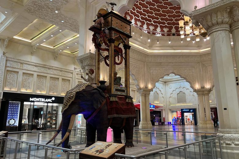 Montblanc ibn battuta store
