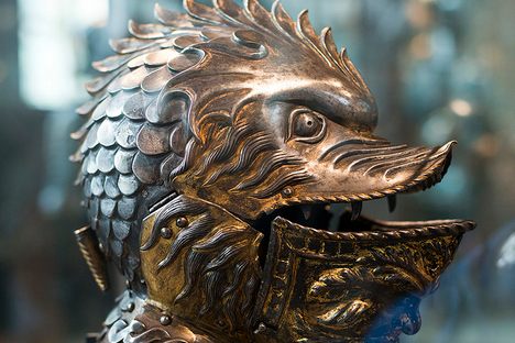 Griffon burgonet, made by Giovanni Paolo Negroli, Musée de l'Armée, weighs about five pounds