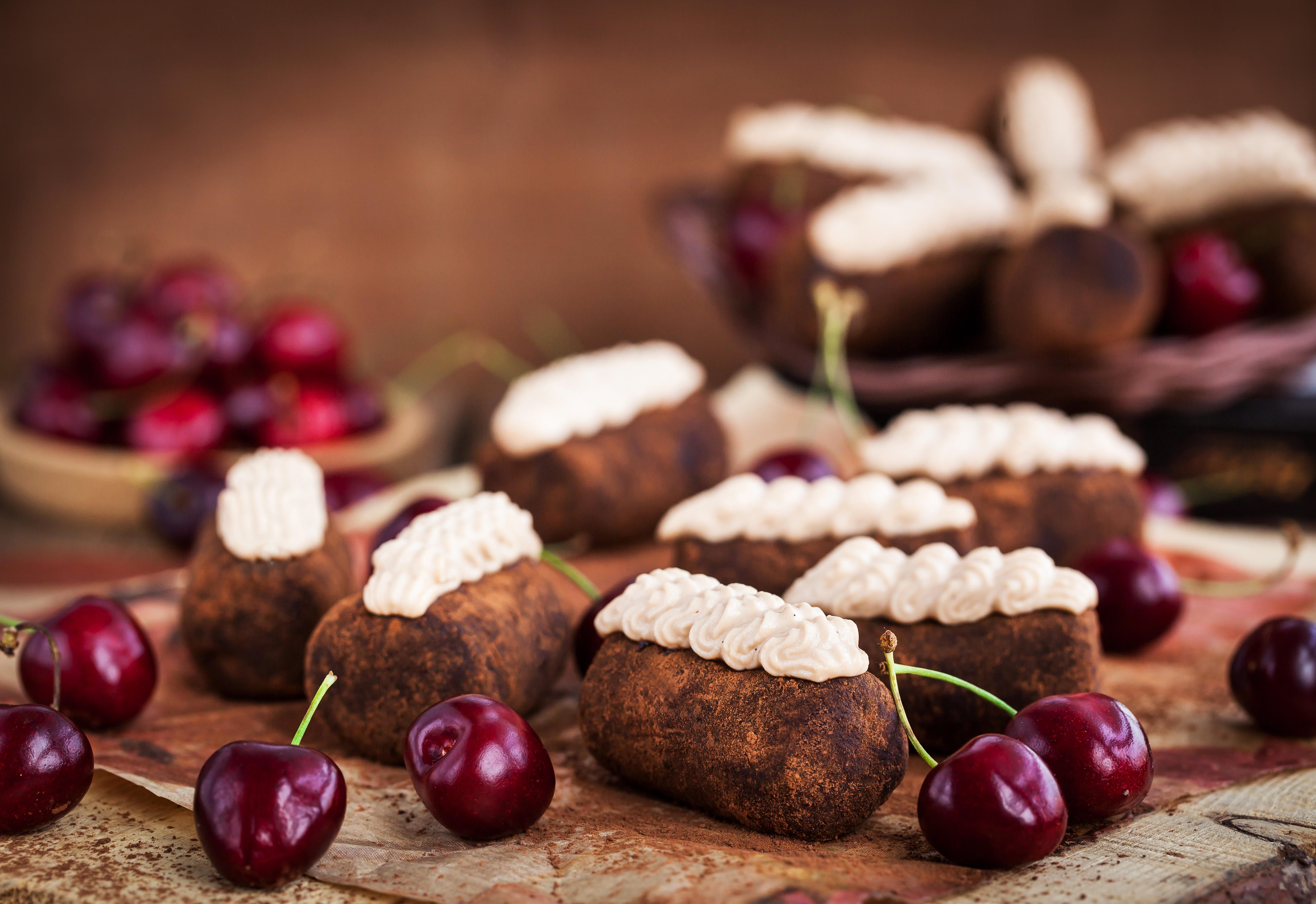 Kartoshka with frosting.