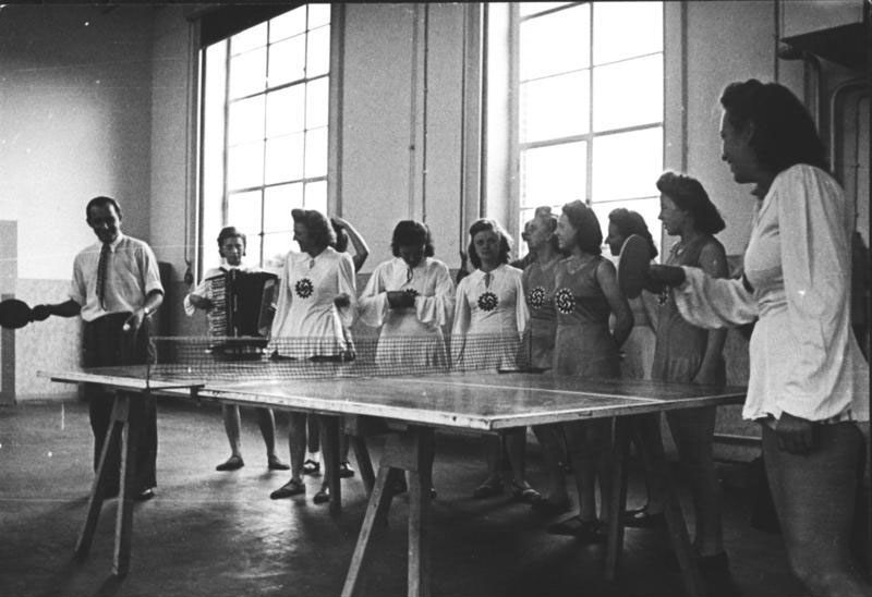 Table-tennis organized by the Nazi <em>Kraft durch Freude</em>, KdF, an organization to promote leisure.