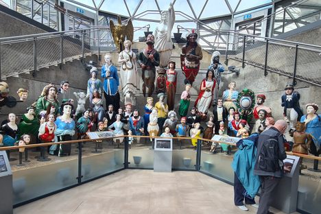 Long John Silver Figurehead Collection